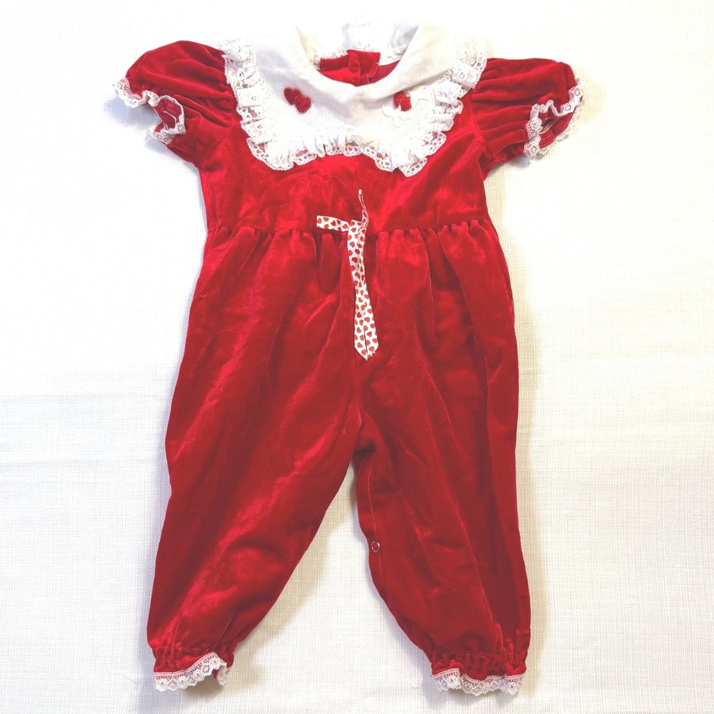 Vintage California Tahi Baby Velvet Romper Red Lace Holiday Outfit 1980s‎